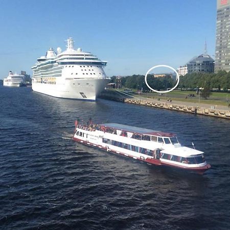 New Comfortable Apartment Nearby Promenade In 5 Minutes From Old Town Of Riga. Exteriör bild