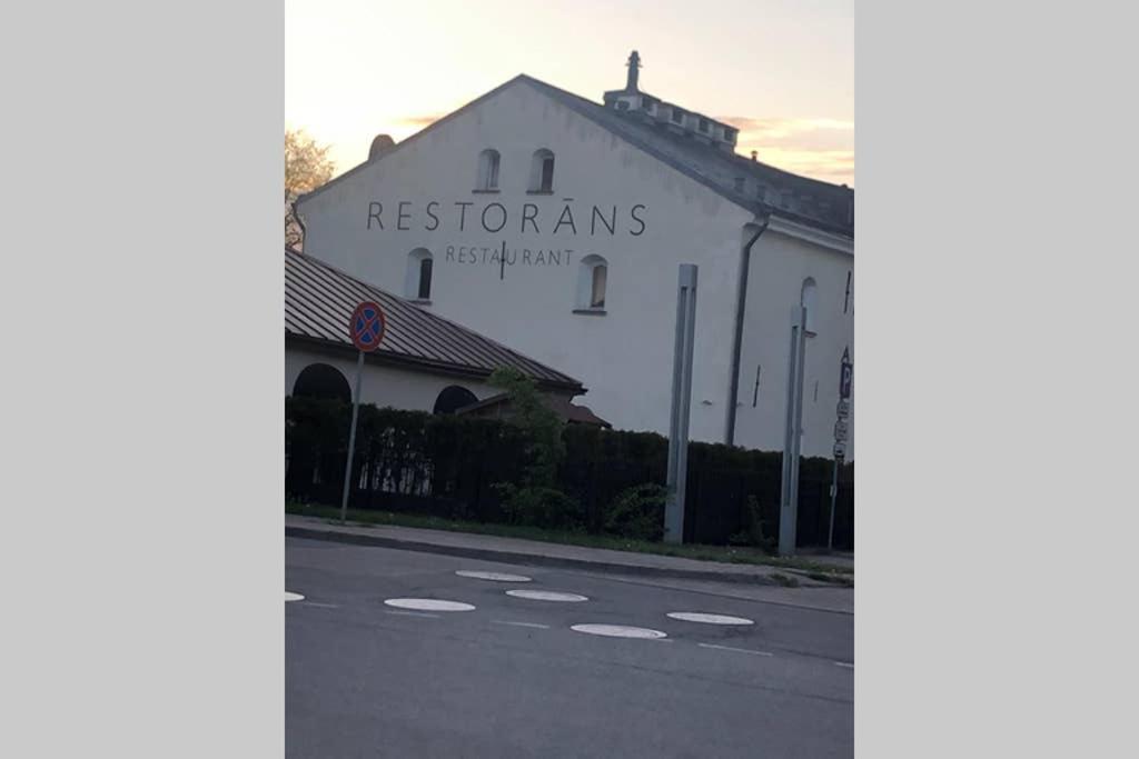 New Comfortable Apartment Nearby Promenade In 5 Minutes From Old Town Of Riga. Exteriör bild